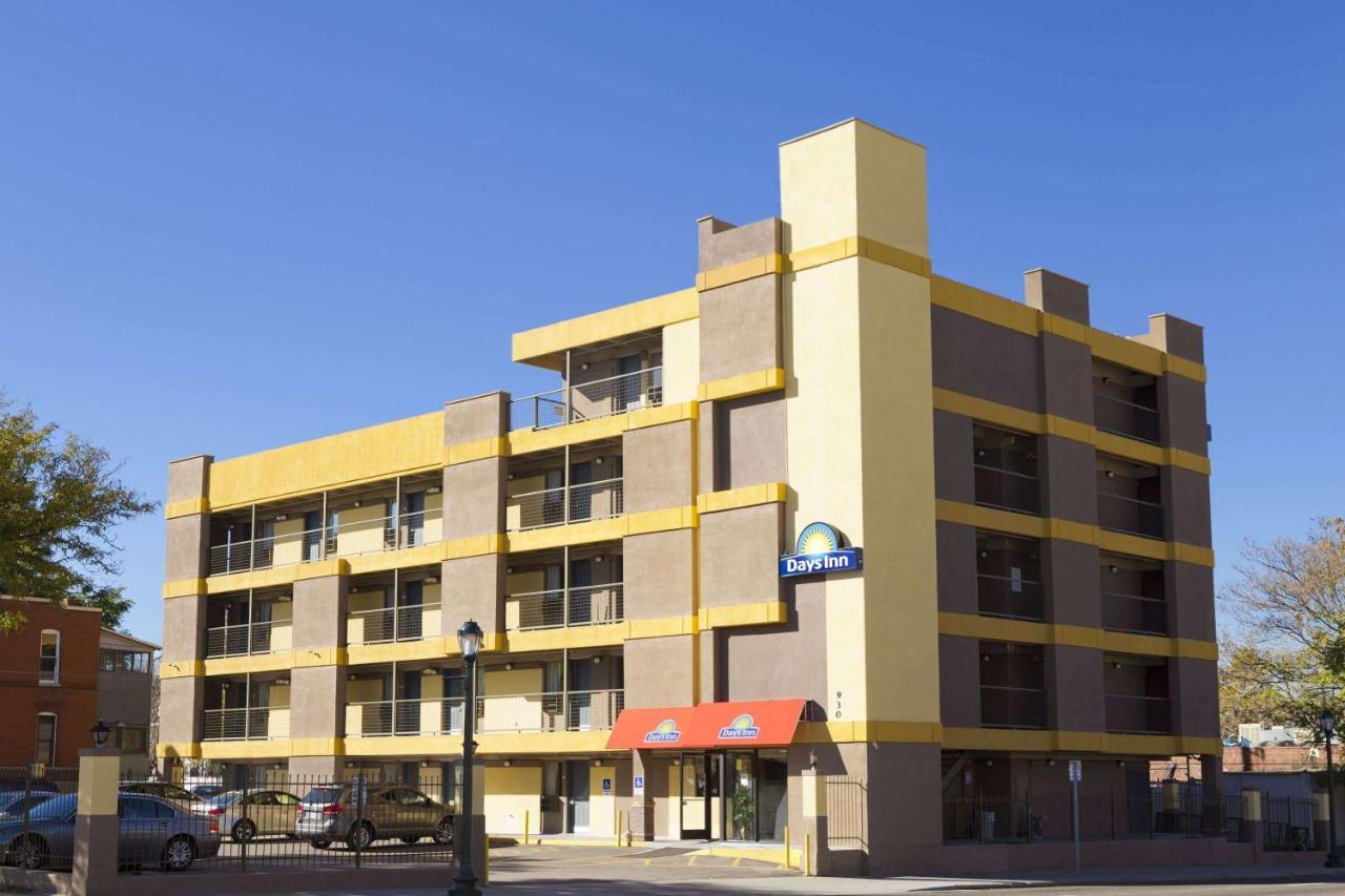 Days Inn By Wyndham Denver Downtown Екстериор снимка