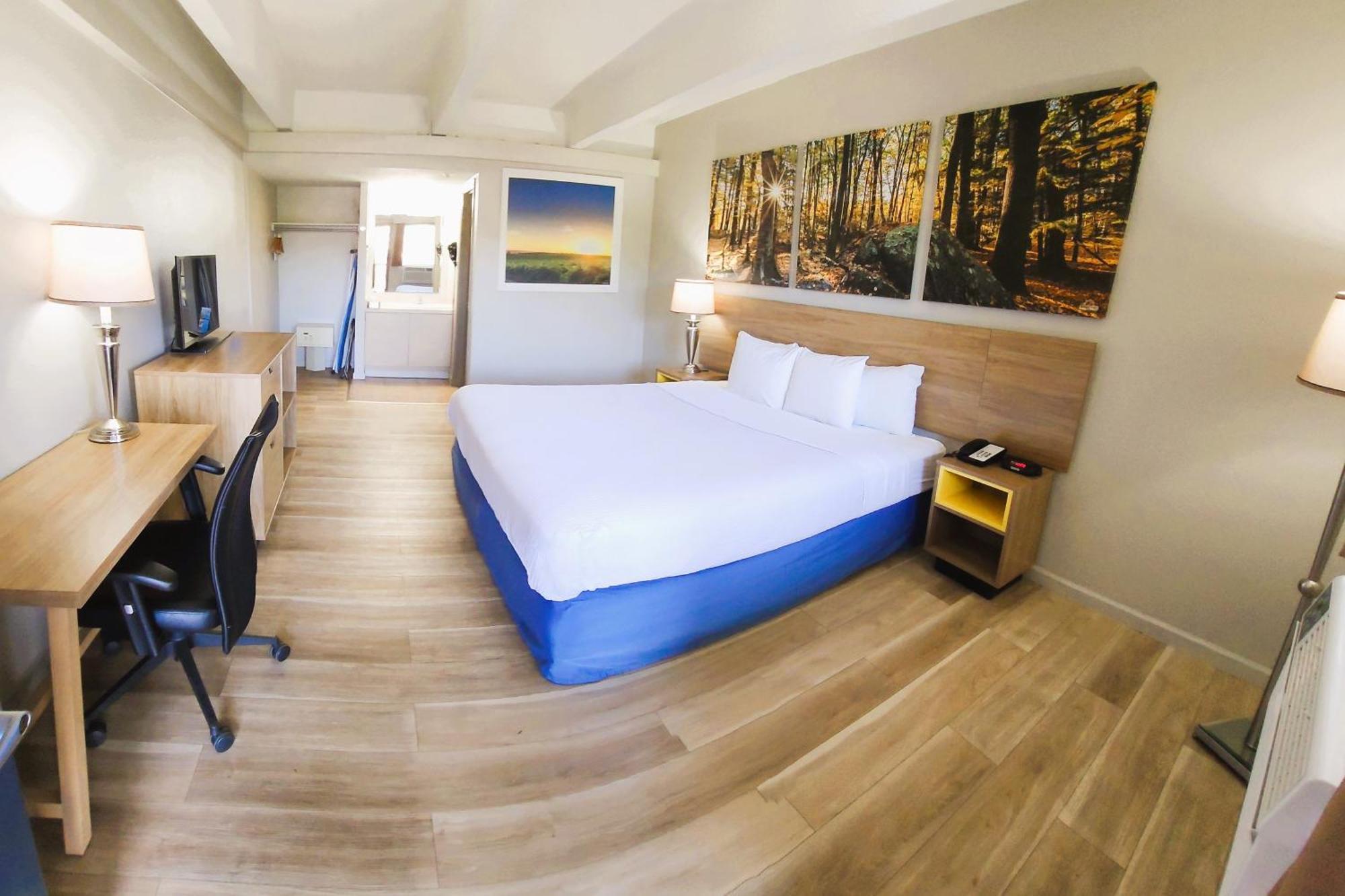 Days Inn By Wyndham Denver Downtown Екстериор снимка