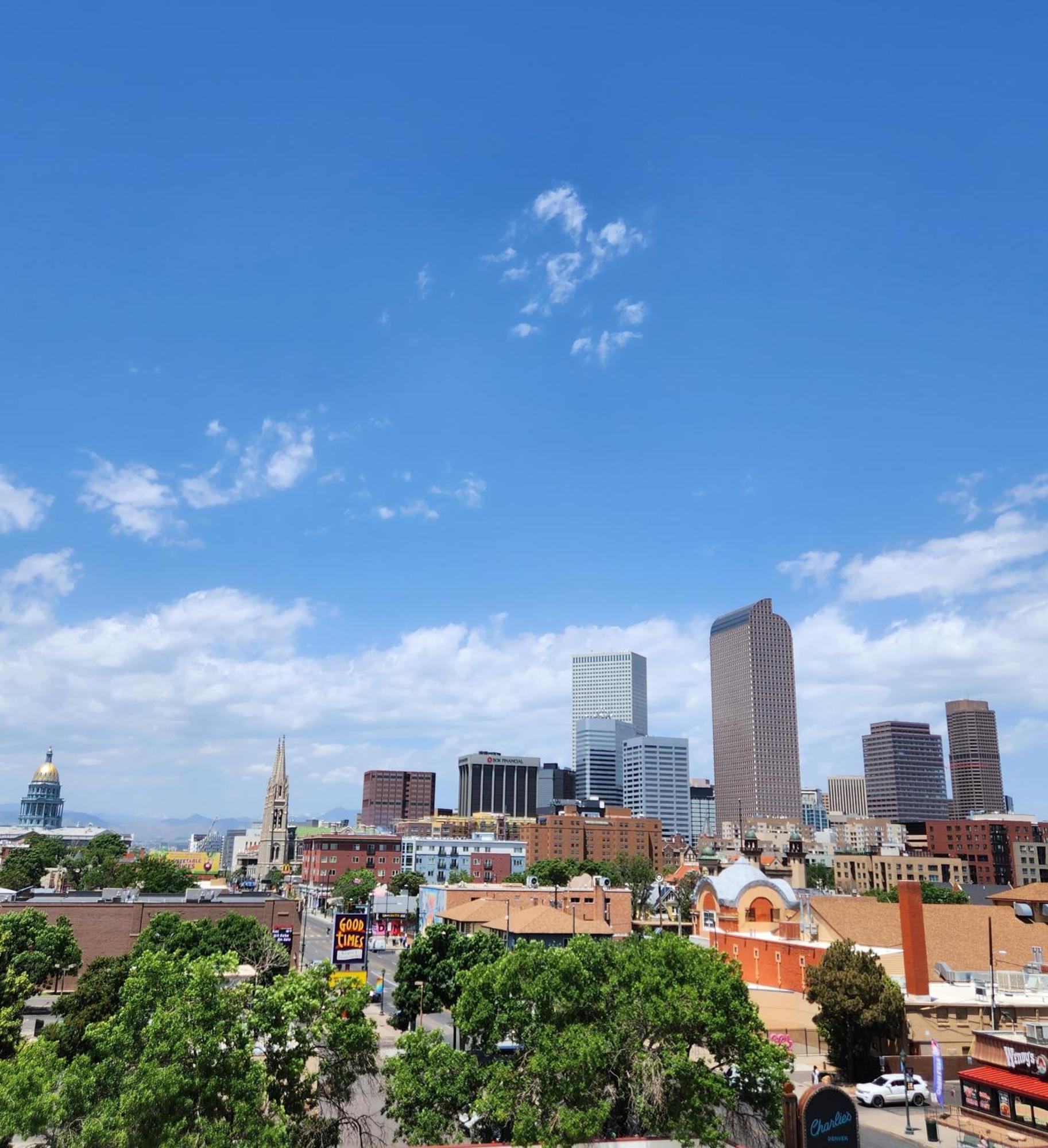 Days Inn By Wyndham Denver Downtown Екстериор снимка