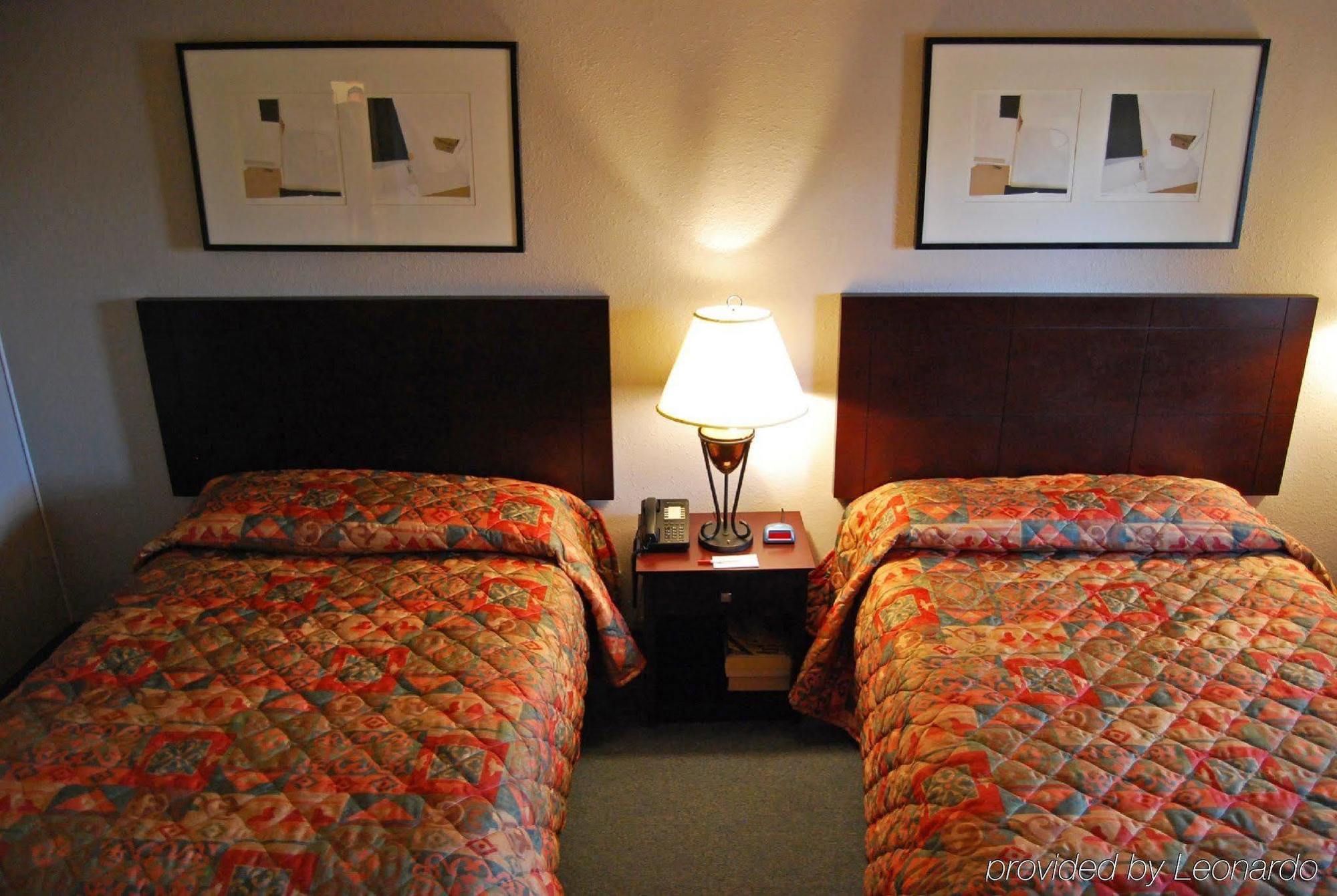 Days Inn By Wyndham Denver Downtown Стая снимка